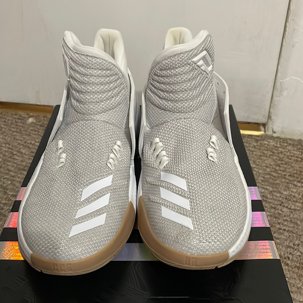 Adidas Dame 3
